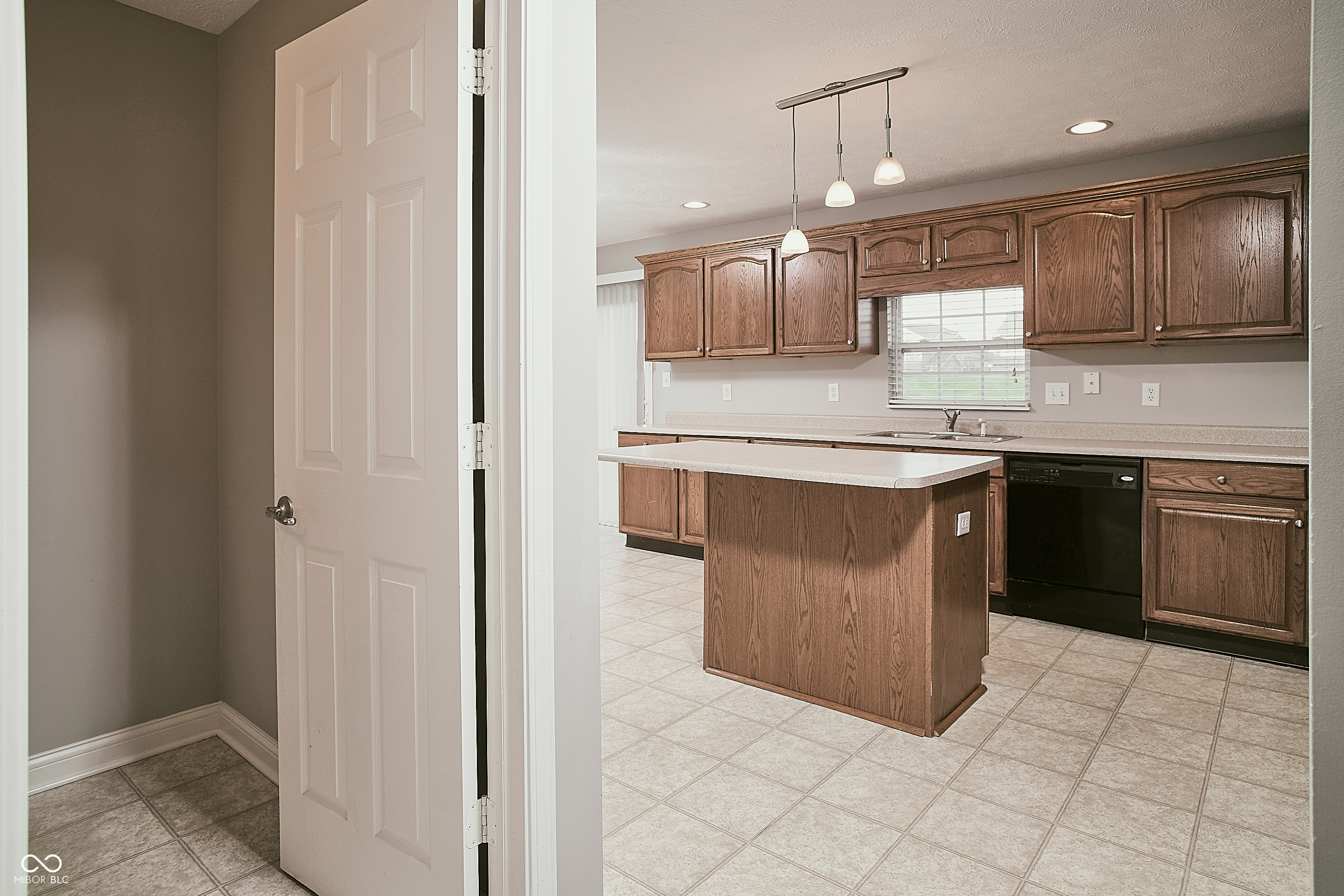 11306 Guy Street Fishers, IN 46038 - Photo 19 of 61