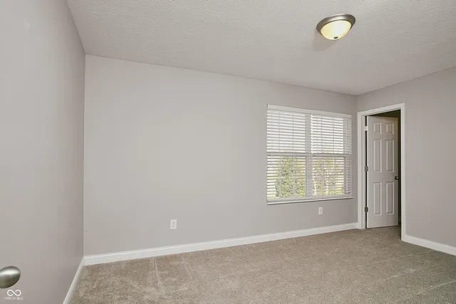 $2,400 | 11306 Guy Street, Fishers, IN 46038