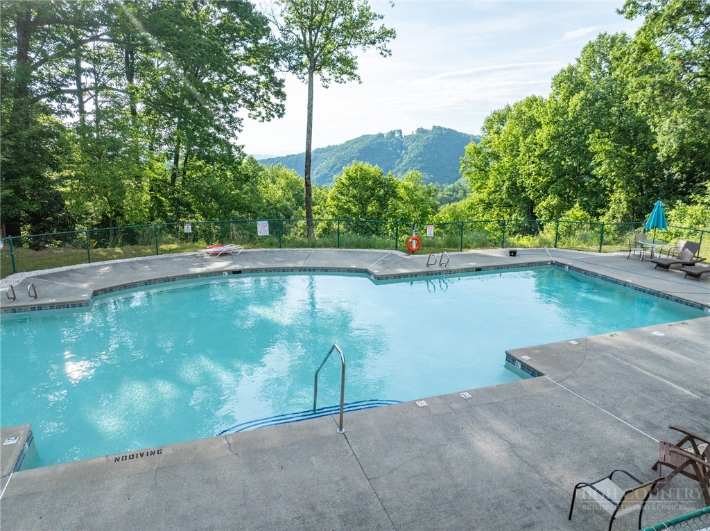 147 Moonlight Ridge Road, Unit 102 Boone, NC 28607 - Photo 31 of 33