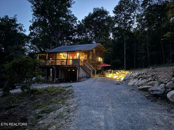 $499,000 | 184 Tecumseh Trail, Unit 184, Speedwell, TN 37870