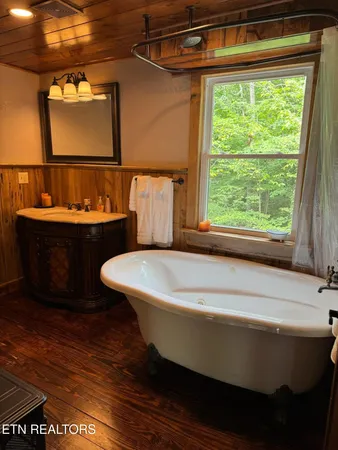 $499,000 | 184 Tecumseh Trail, Unit 184, Speedwell, TN 37870