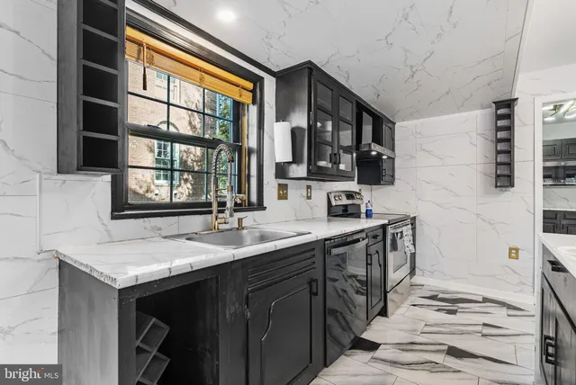 $729,000 | 11008 Wickshire Way, Unit C5, Rockville, MD 20852