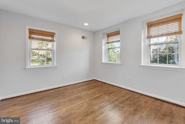 $729,000 | 11008 Wickshire Way, Unit C5, Rockville, MD 20852