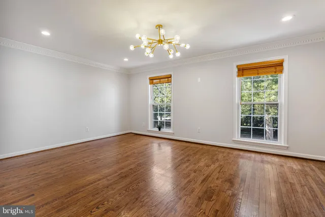 $729,000 | 11008 Wickshire Way, Unit C5, Rockville, MD 20852