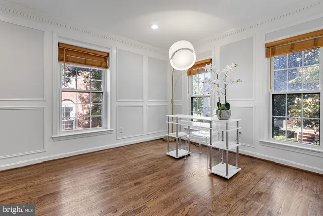 $729,000 | 11008 Wickshire Way, Unit C5, Rockville, MD 20852