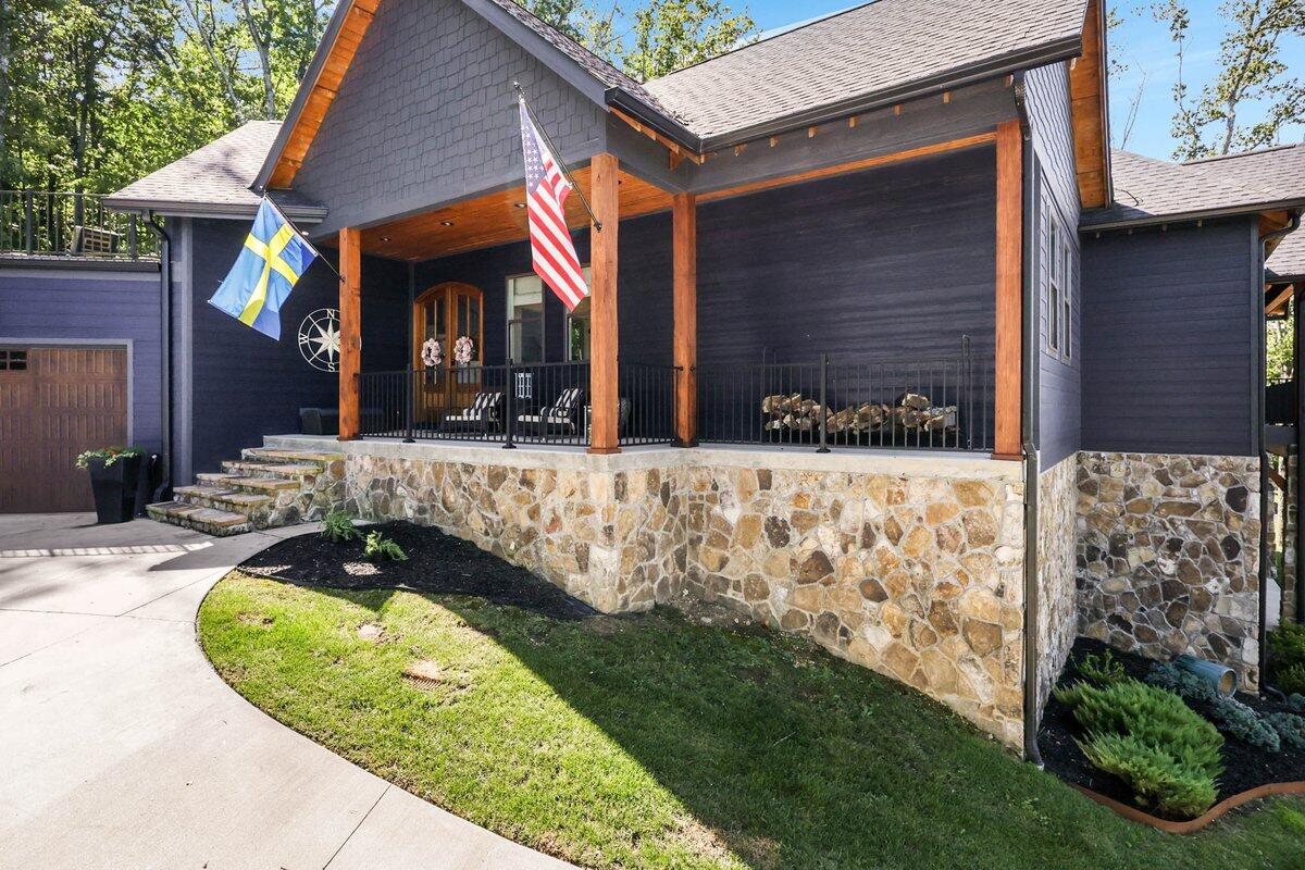 9934 Caseview Drive Harrison, TN 37341 - Photo 3 of 74 Pinnacle Tour - 9934 Caseview - 03