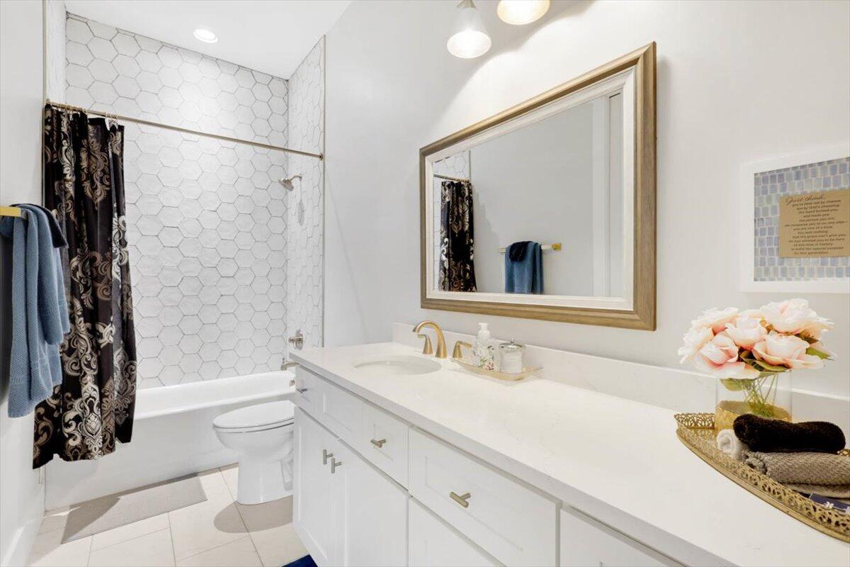 9934 Caseview Drive Harrison, TN 37341 - Photo 32 of 74 28-Pinnacle Tour - 9934 Caseview - 29