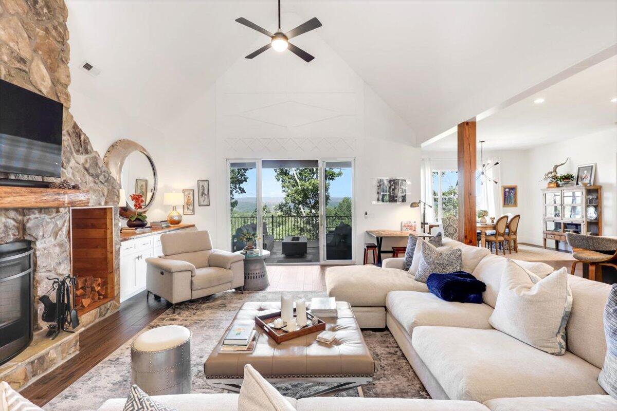 9934 Caseview Drive Harrison, TN 37341 - Photo 10 of 74 07-Pinnacle Tour - 9934 Caseview - 07