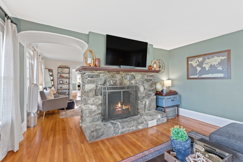 8 Andover Street Georgetown, MA 01833 - Photo 19 of 41 Gallery Image 19