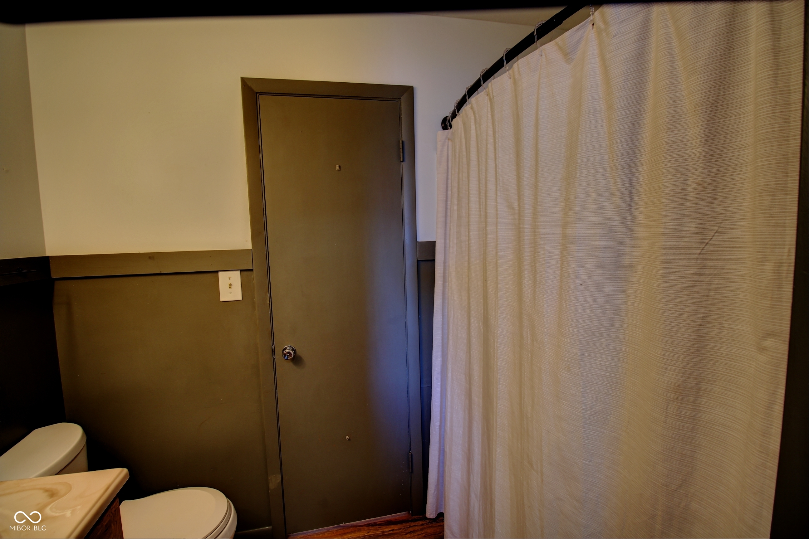 802 West Broadway Street Alexandria, IN 46001 - Photo 14 of 21