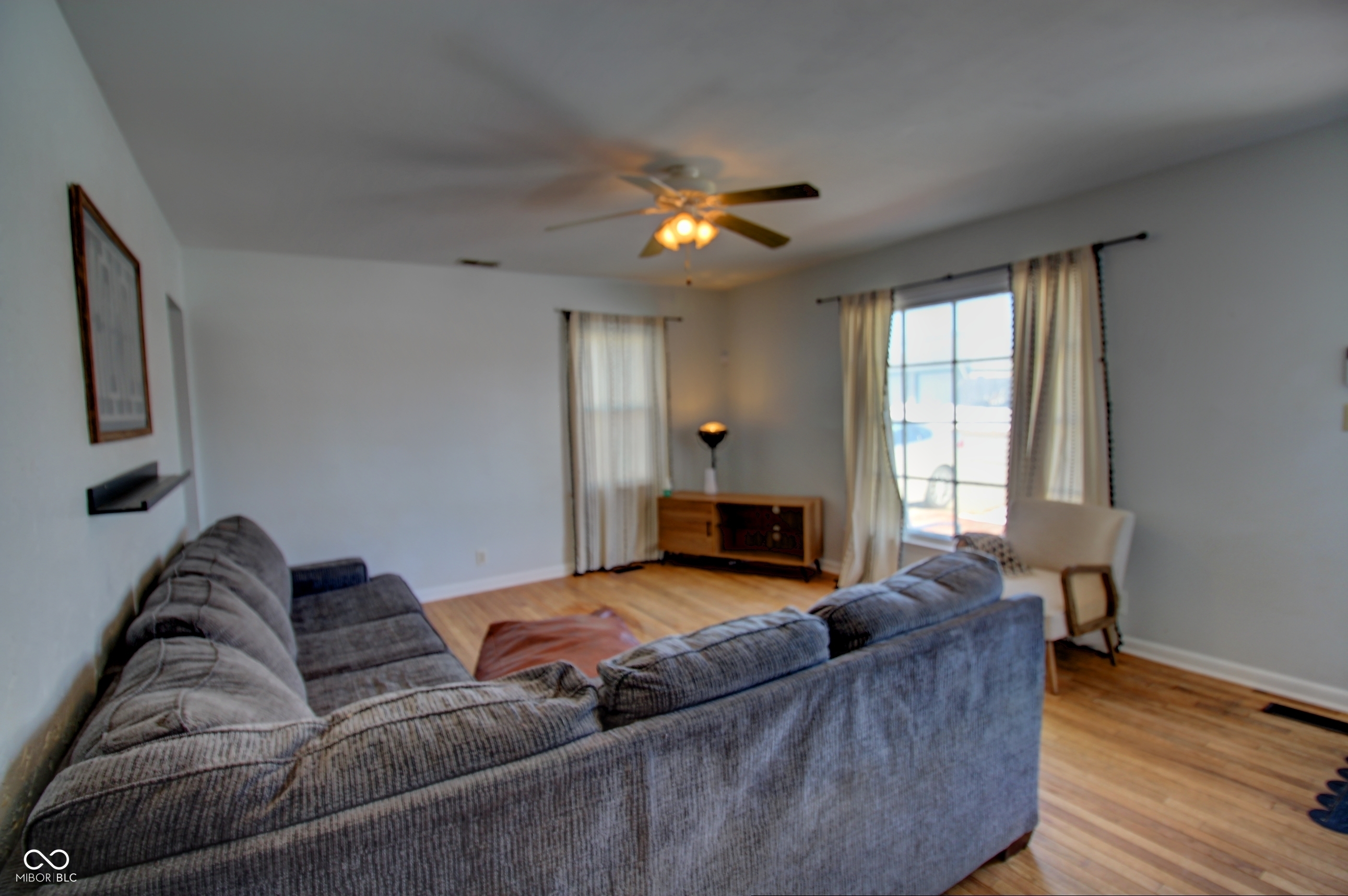 802 West Broadway Street Alexandria, IN 46001 - Photo 3 of 21