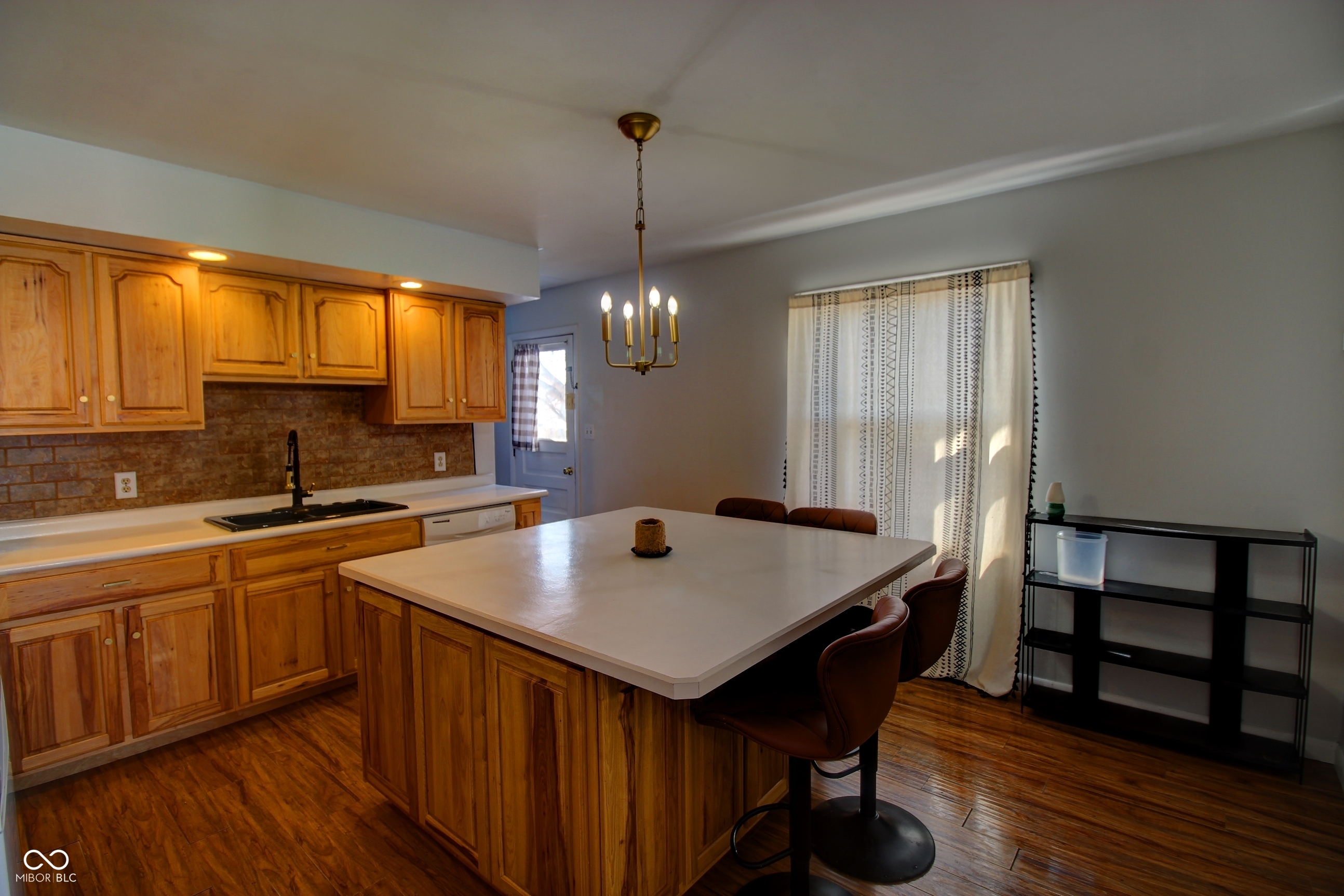 802 West Broadway Street Alexandria, IN 46001 - Photo 8 of 21