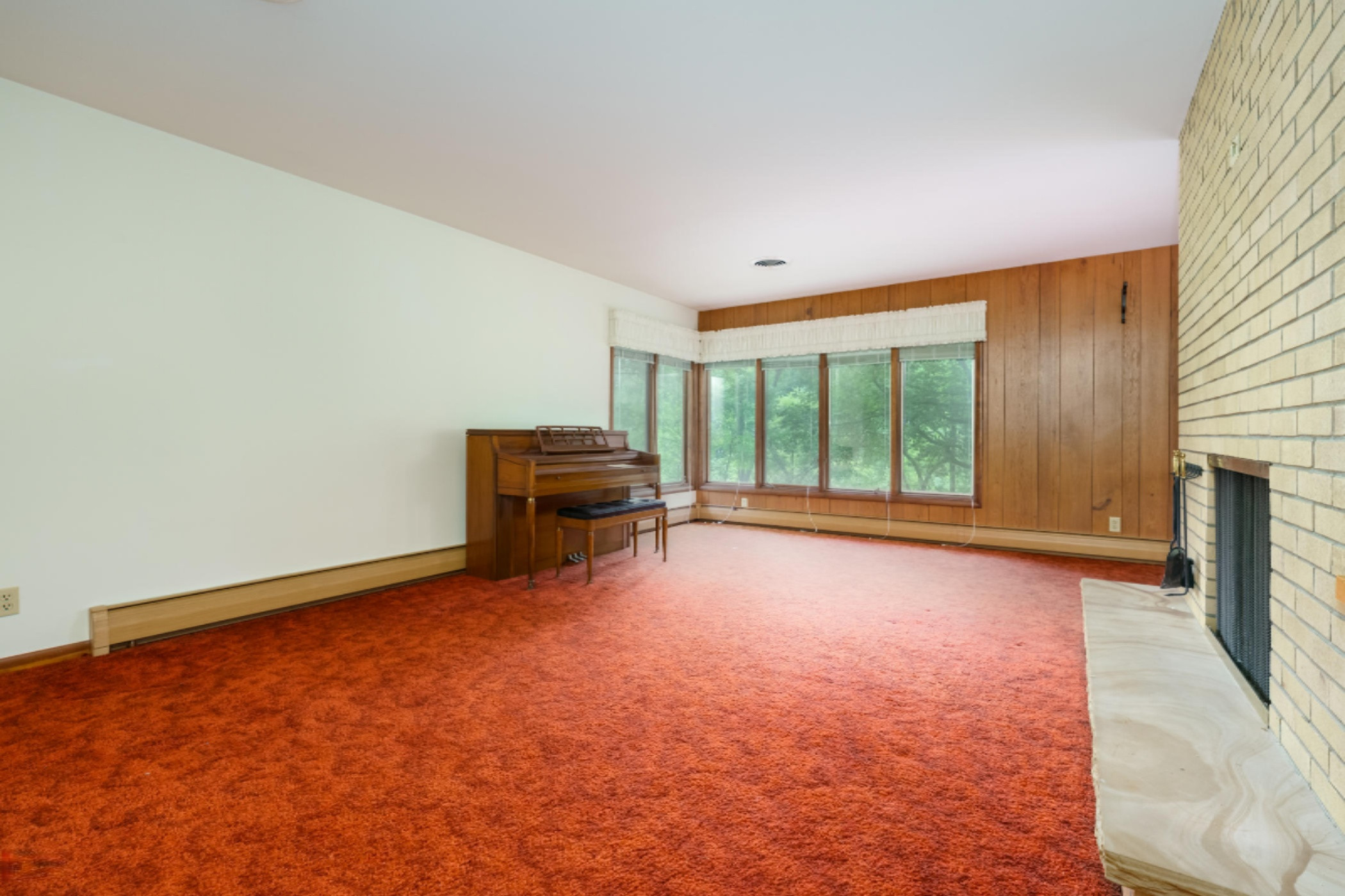 6910 North Sprinkle Road Kalamazoo, MI 49004 - Photo 2 of 35 Sprinkle_Rd_N_6910_Kalamazoo_49004-2