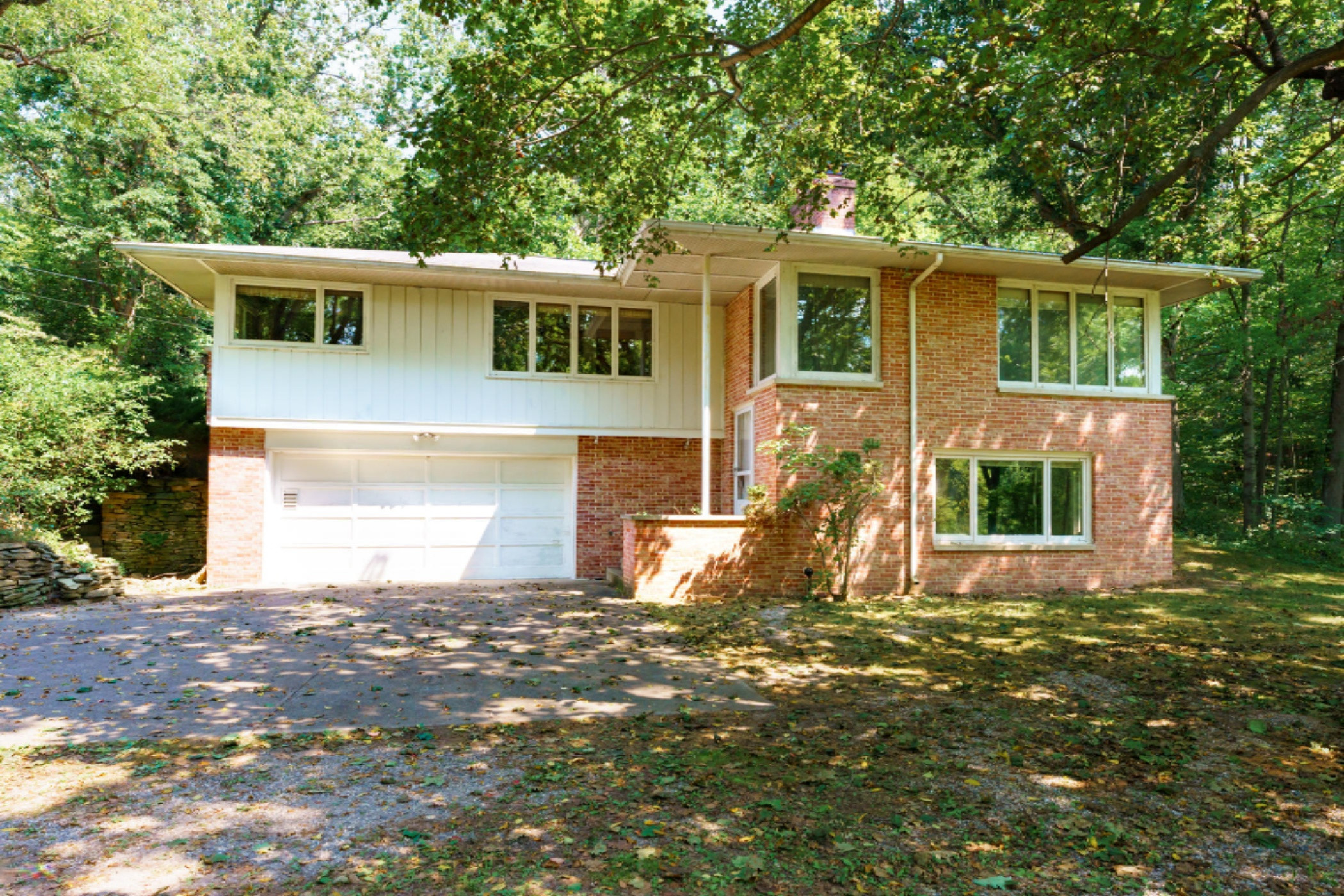 6910 North Sprinkle Road Kalamazoo, MI 49004 - Photo 25 of 35 Sprinkle_Rd_N_6910_Kalamazoo_49004-27