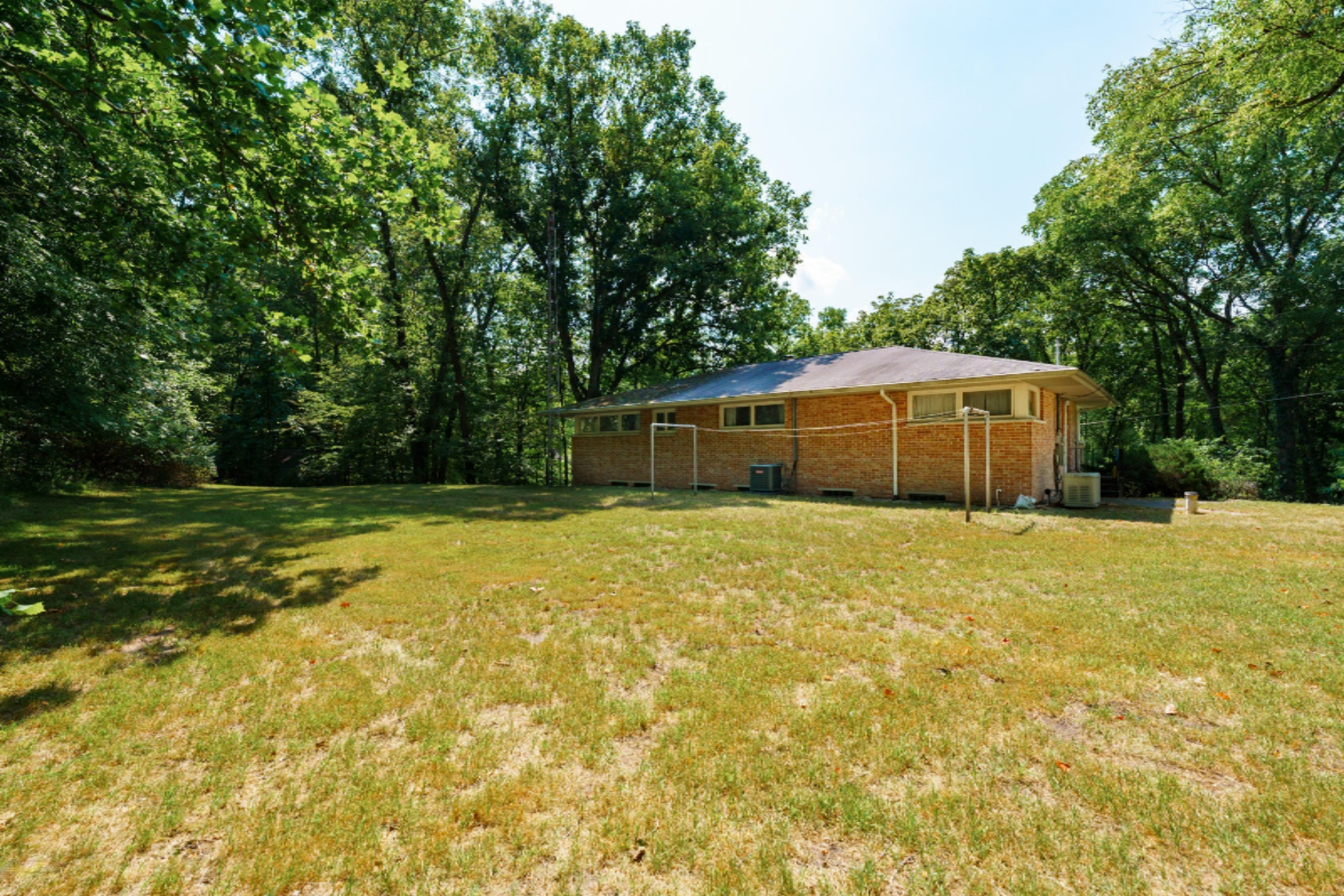 6910 North Sprinkle Road Kalamazoo, MI 49004 - Photo 29 of 35 Sprinkle_Rd_N_6910_Kalamazoo_49004-31