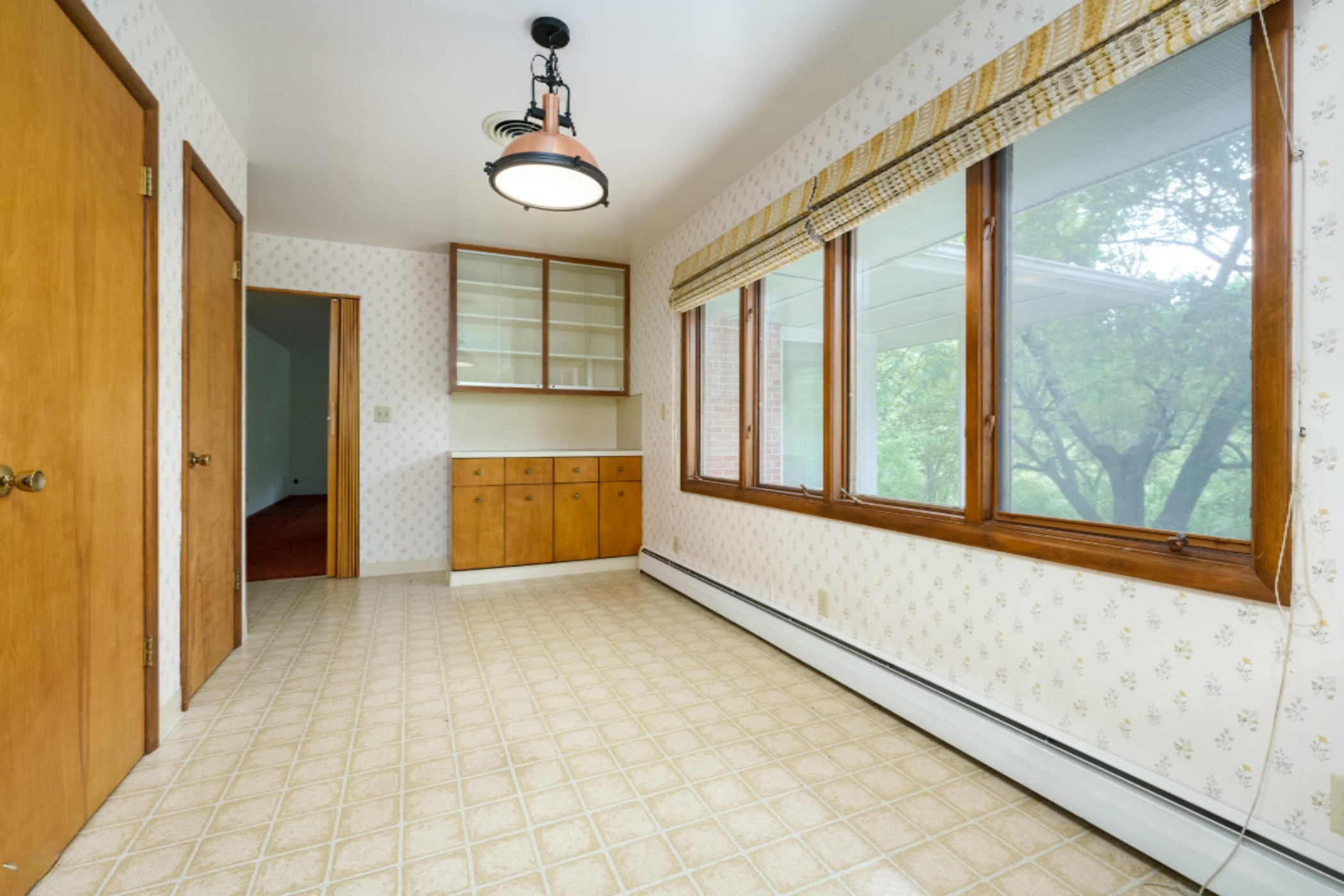 6910 North Sprinkle Road Kalamazoo, MI 49004 - Photo 5 of 35 Sprinkle_Rd_N_6910_Kalamazoo_49004-6