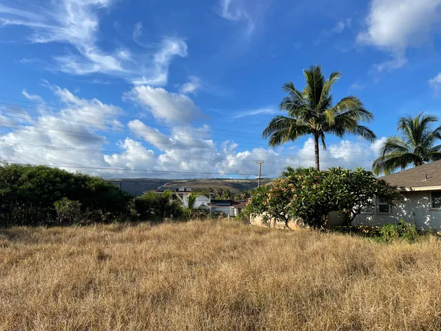 $630,000 | 61 A Mamo Road, Unit 1, Kekaha, HI 96752