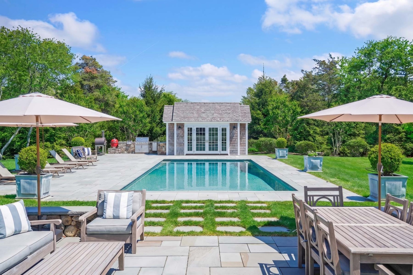 2 Noras Lane Edgartown, MA 02539 - Photo 4 of 46