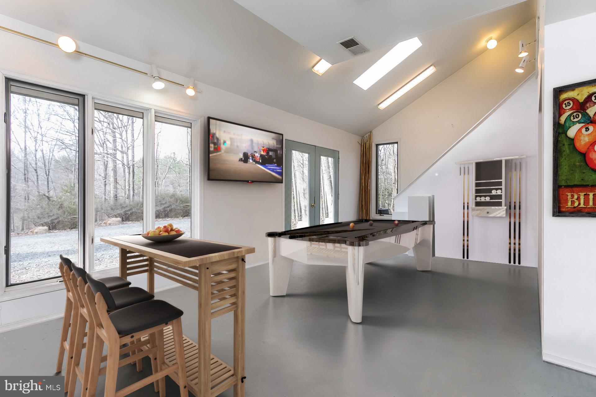12379 Hunters Grove Road Manassas, VA 20112 - Photo 24 of 30 Studio Space - Virtually Staged
