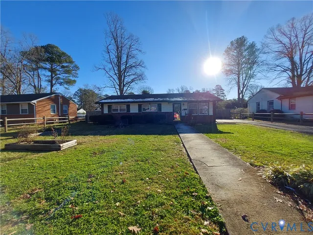 $275,000 | 210 Stuttaford Drive, Sandston, VA 23150