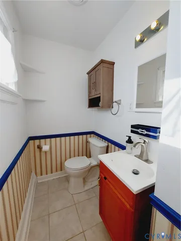 $275,000 | 210 Stuttaford Drive, Sandston, VA 23150