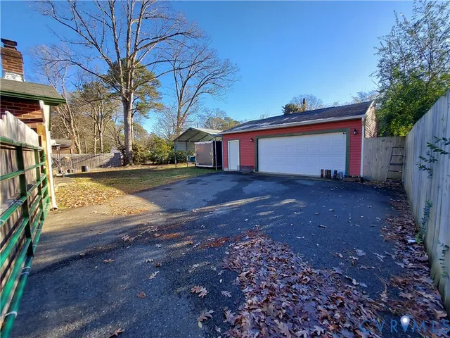 $275,000 | 210 Stuttaford Drive, Sandston, VA 23150