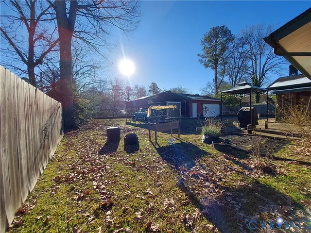 $275,000 | 210 Stuttaford Drive, Sandston, VA 23150