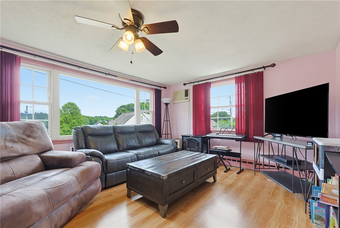 102 Grace Street Woonsocket, RI 02895 - Photo 9 of 44