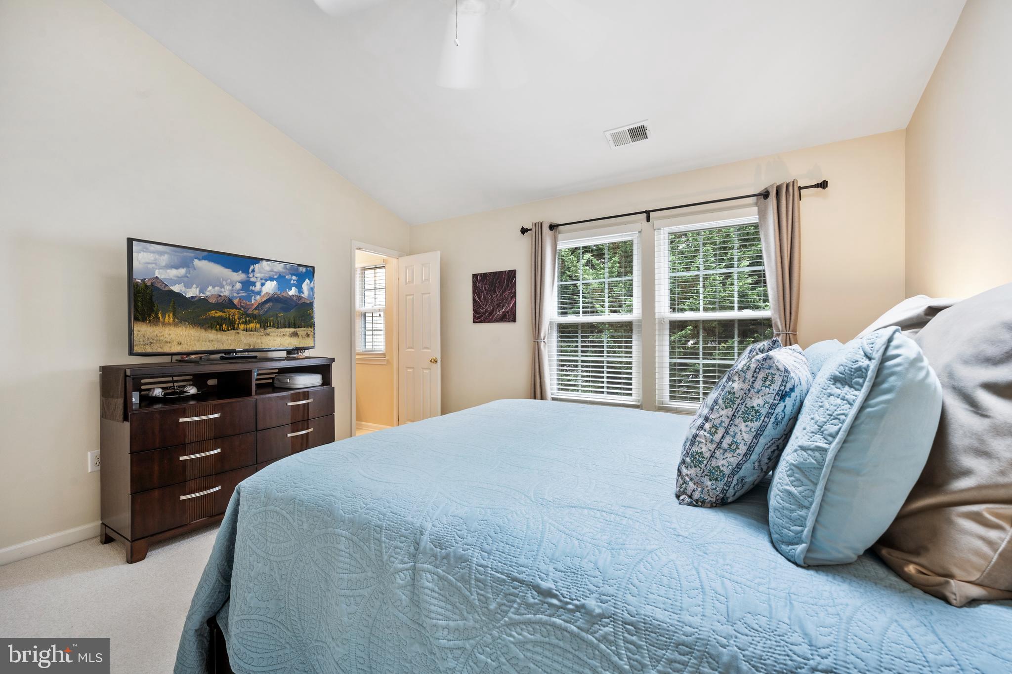 18212 Coachmans Road Germantown, MD 20874 - Photo 14 of 31