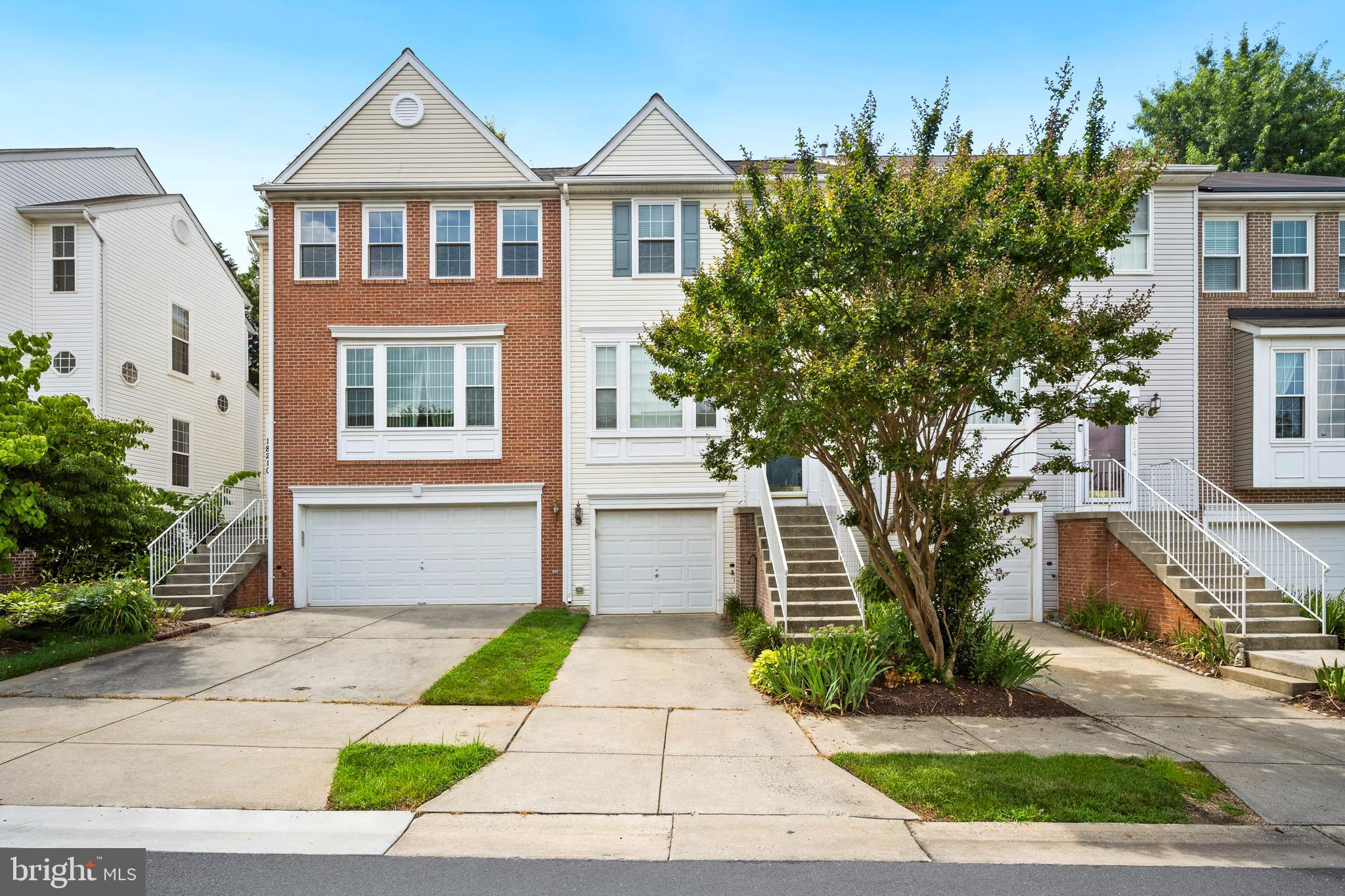 18212 Coachmans Road Germantown, MD 20874 - Photo 2 of 31