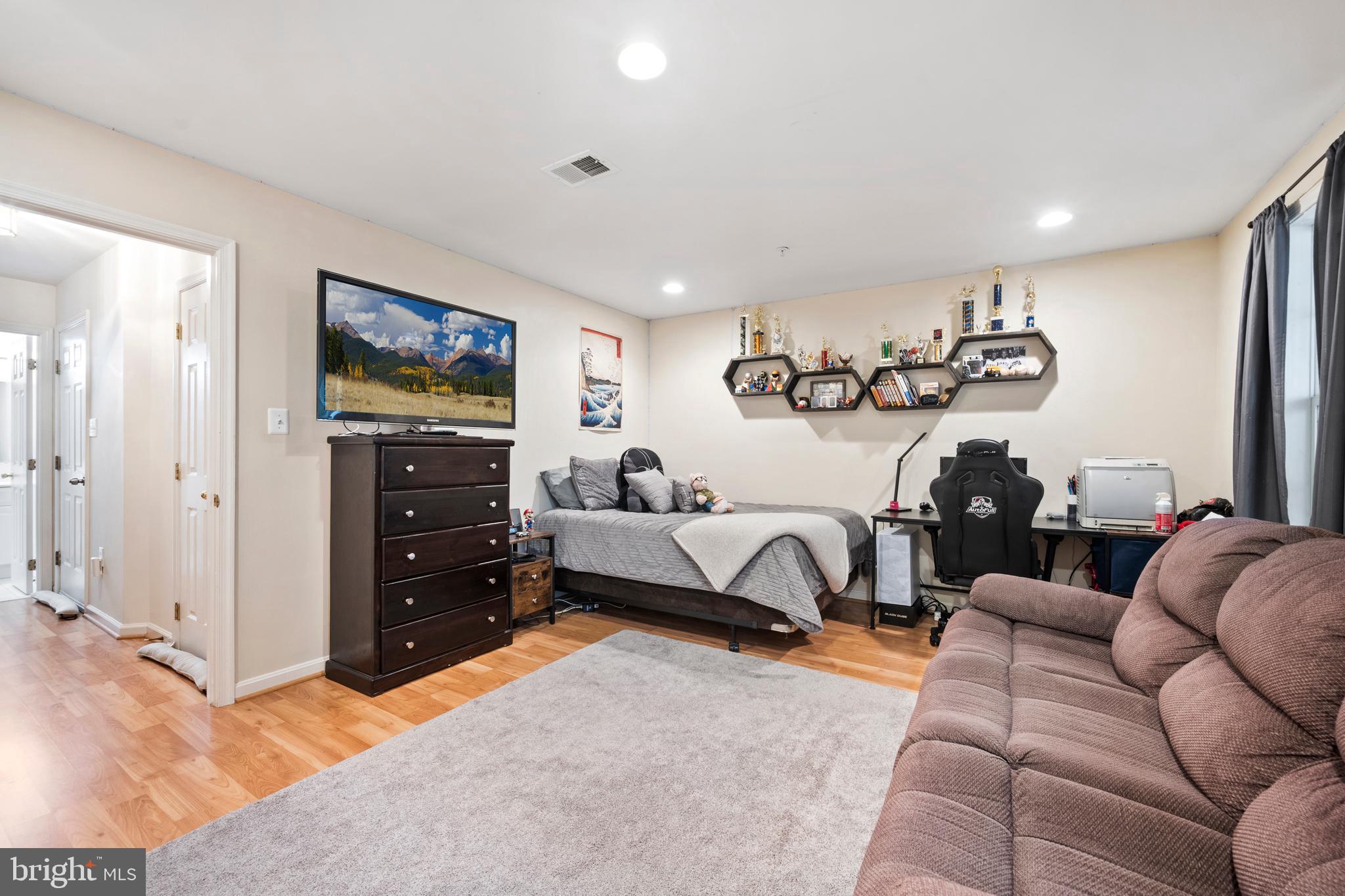 18212 Coachmans Road Germantown, MD 20874 - Photo 22 of 31