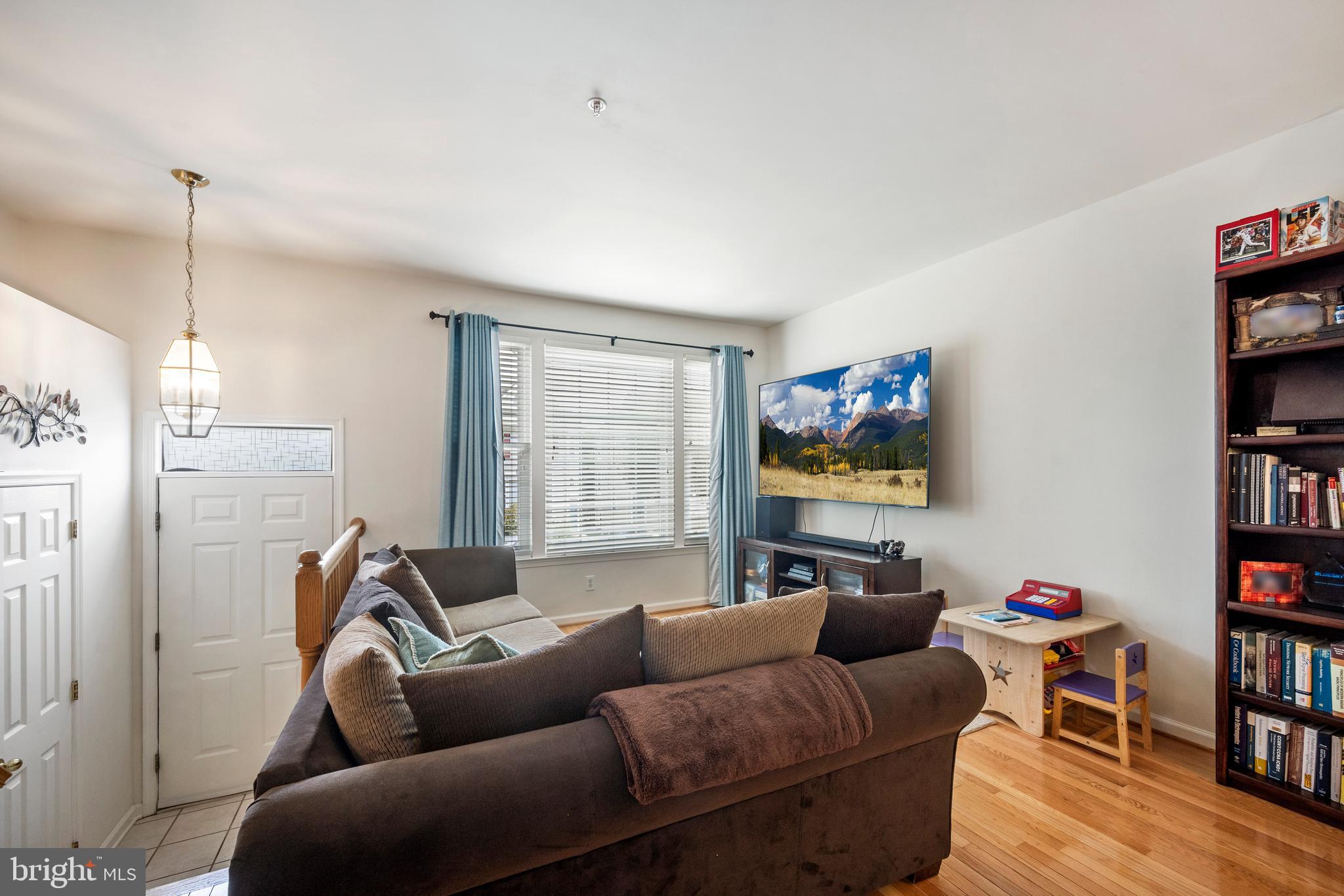 18212 Coachmans Road Germantown, MD 20874 - Photo 4 of 31