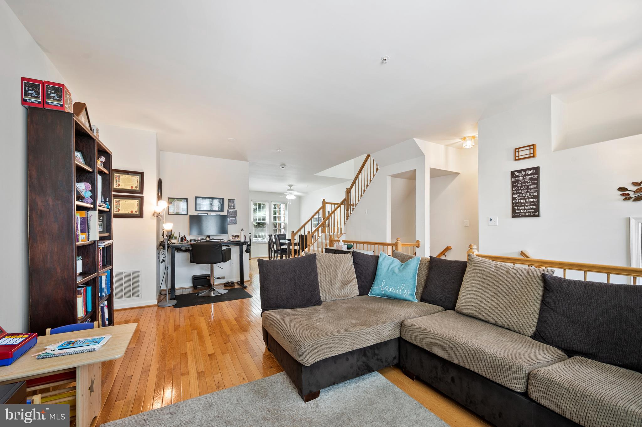 18212 Coachmans Road Germantown, MD 20874 - Photo 6 of 31