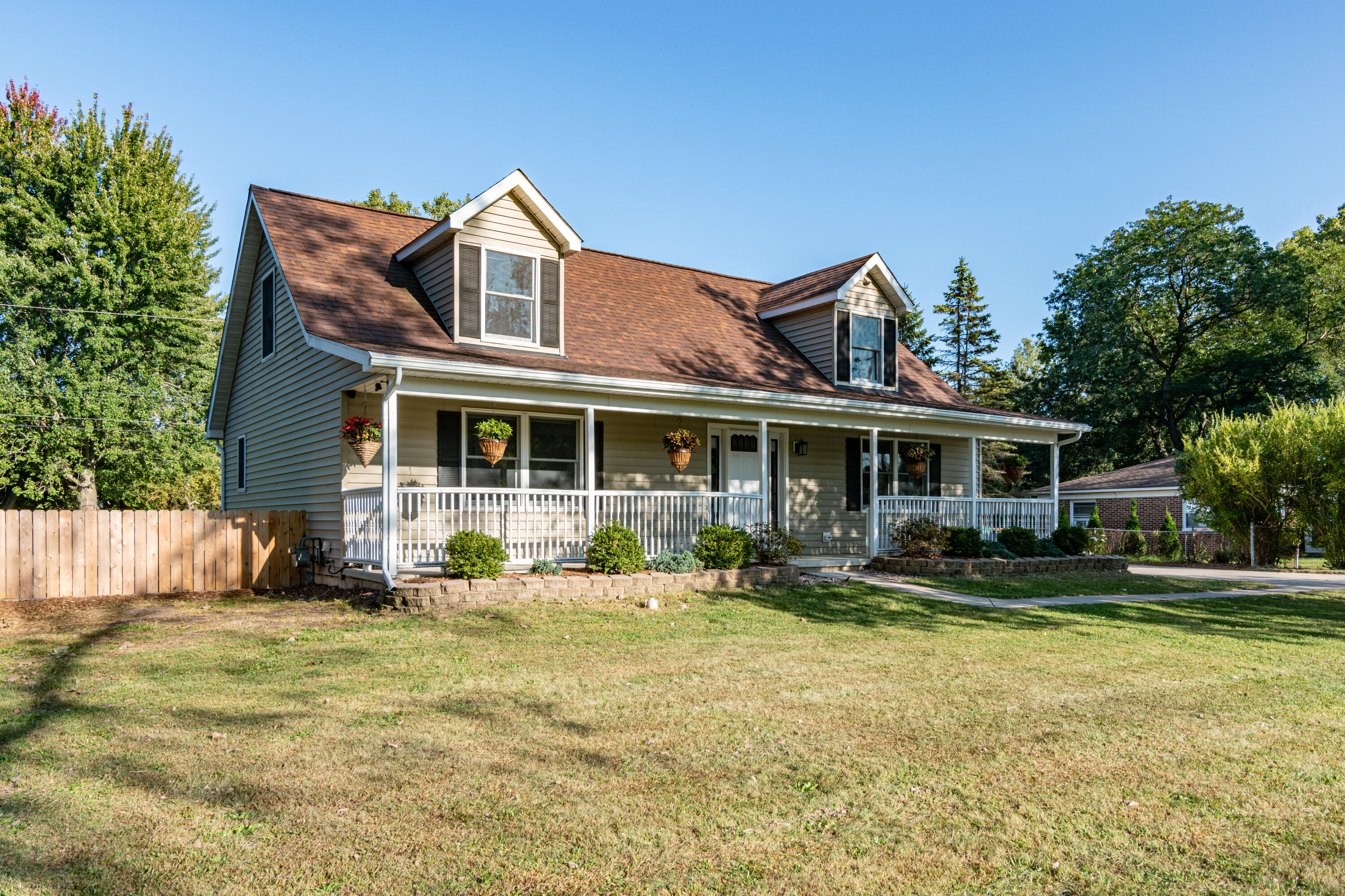 14227 Sheldon Road Belleville, MI 48111 - Photo 2 of 53 sheldon_2