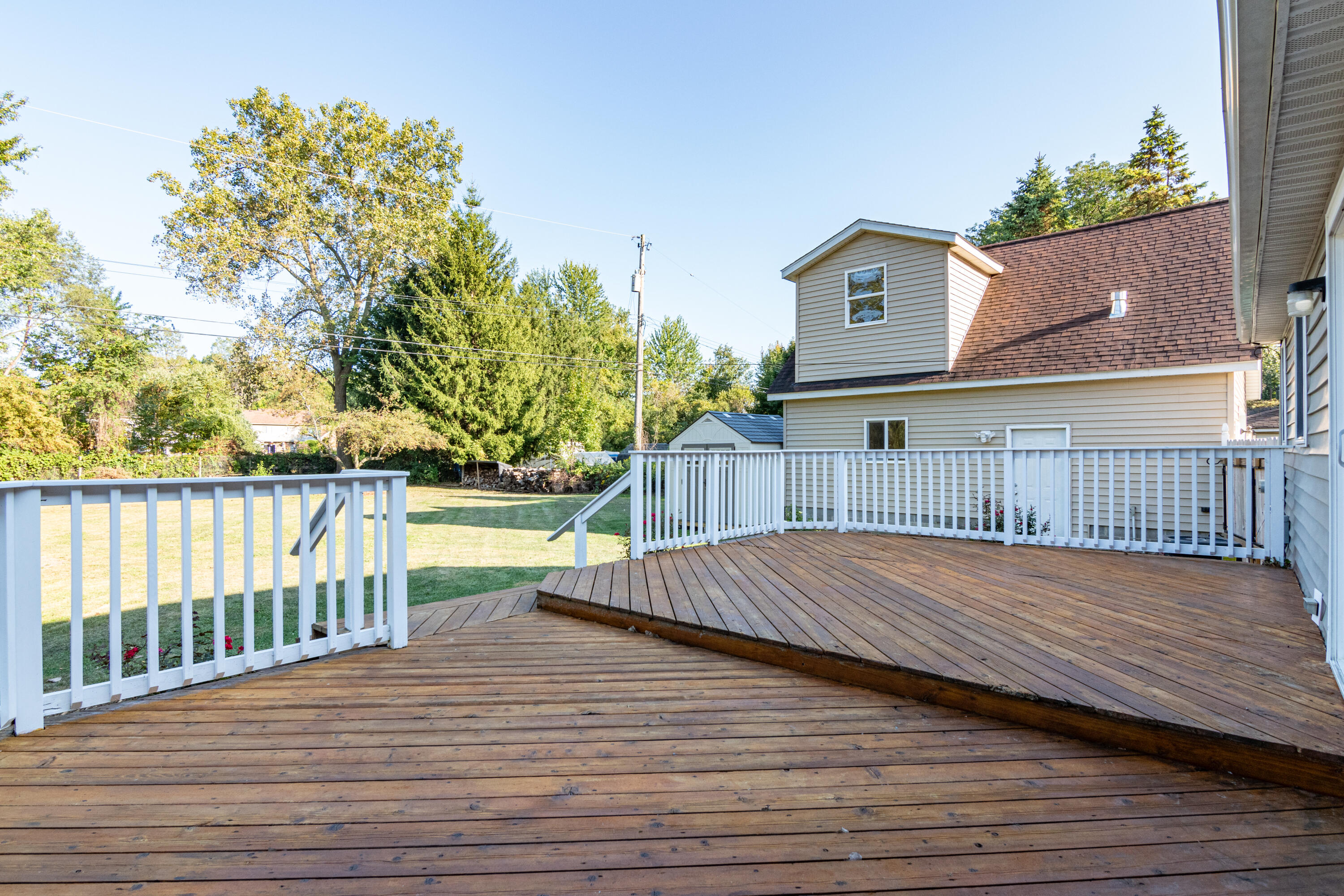 14227 Sheldon Road Belleville, MI 48111 - Photo 44 of 53 007_33
