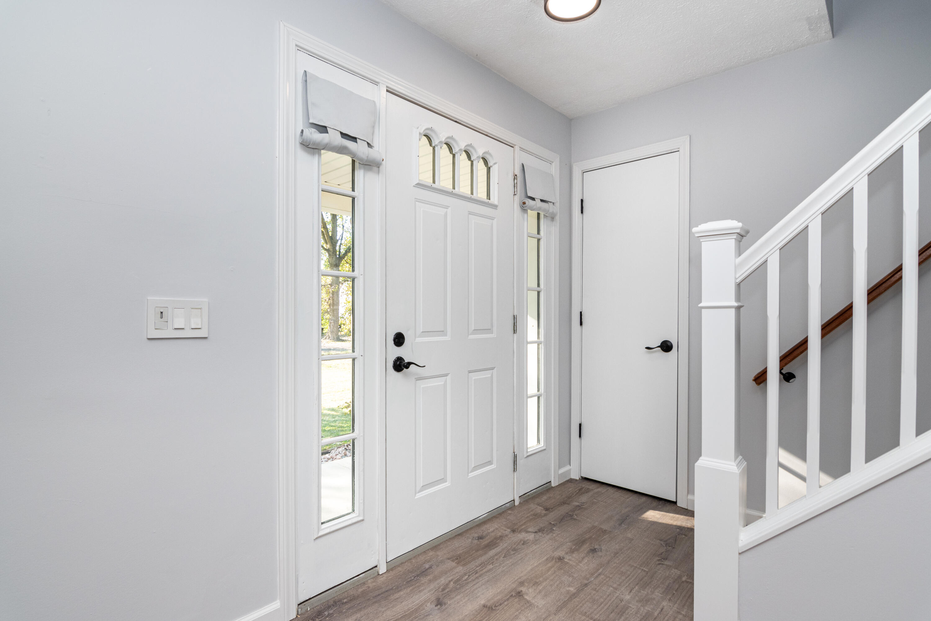 14227 Sheldon Road Belleville, MI 48111 - Photo 8 of 53 021_50