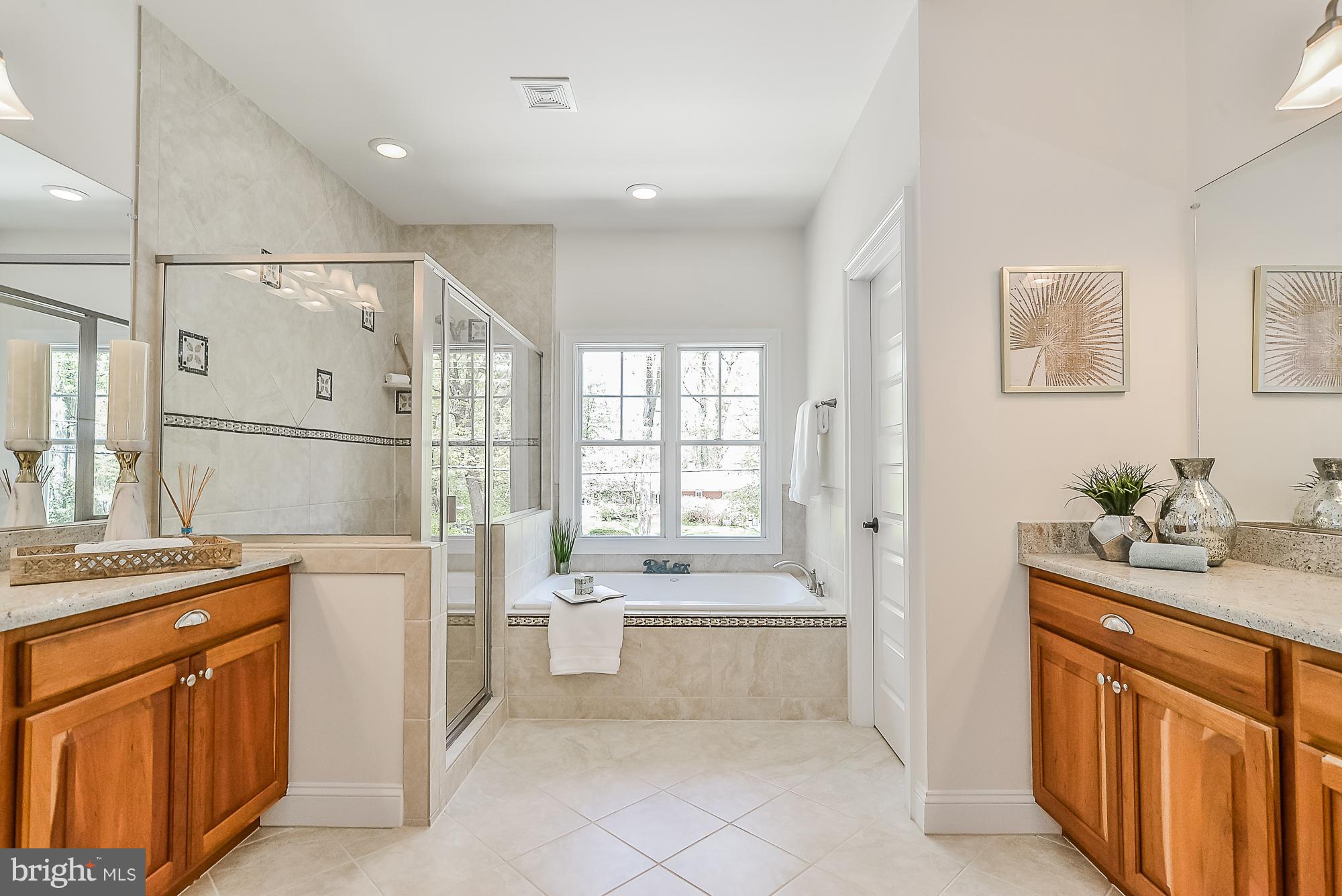 128 Kingsley Road Southwest Vienna, VA 22180 - Photo 13 of 29 Master Bath