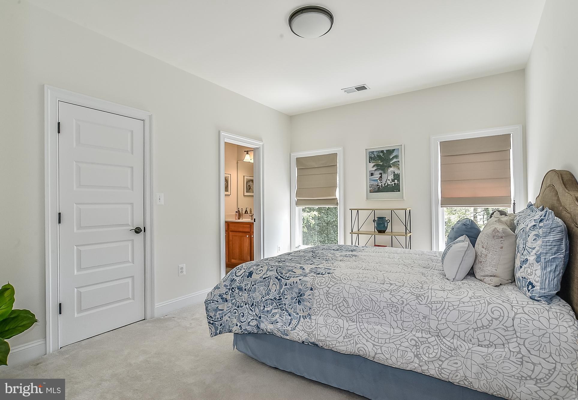 128 Kingsley Road Southwest Vienna, VA 22180 - Photo 16 of 29 B 3edroom
