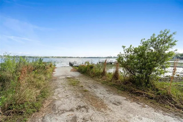 $299,900 | 3005 Garden Road, Eustis, FL 32726