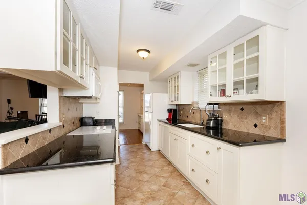 $317,000 | 405 Yenni Drive, Kenner, LA 70065