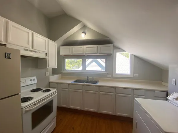$1,800 | 1112 Joseph Avenue, Unit B, Nashville, TN 37207