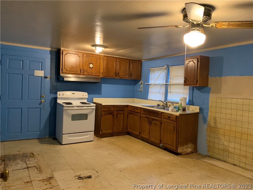 293 Army Road Raeford, NC 28376 - Photo 6 of 27