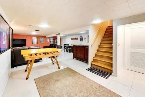 $489,000 | 9324 Linder Avenue, Morton Grove, IL 60053