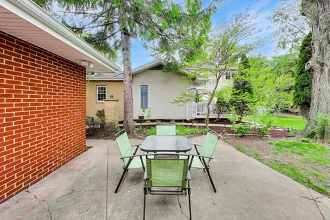 $489,000 | 9324 Linder Avenue, Morton Grove, IL 60053