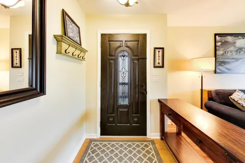 $489,000 | 9324 Linder Avenue, Morton Grove, IL 60053