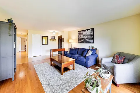 $489,000 | 9324 Linder Avenue, Morton Grove, IL 60053