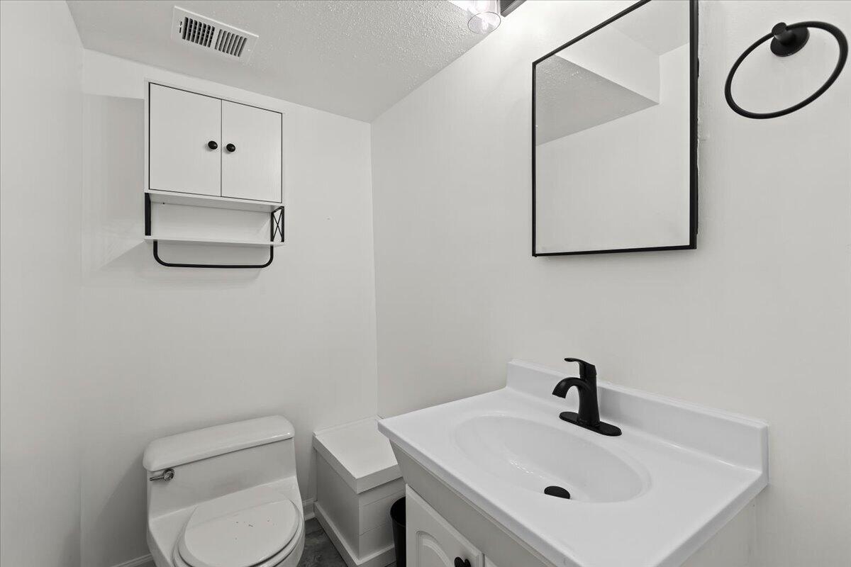 39618 Bart Street Canton, MI 48187 - Photo 22 of 46 26-39618 Bart St