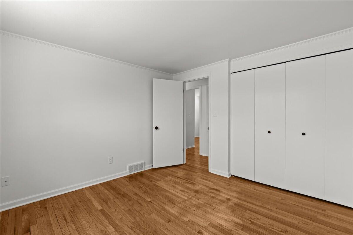 39618 Bart Street Canton, MI 48187 - Photo 32 of 46 16-39618 Bart St