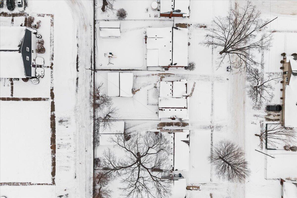 39618 Bart Street Canton, MI 48187 - Photo 6 of 46 42-39618 Bart St