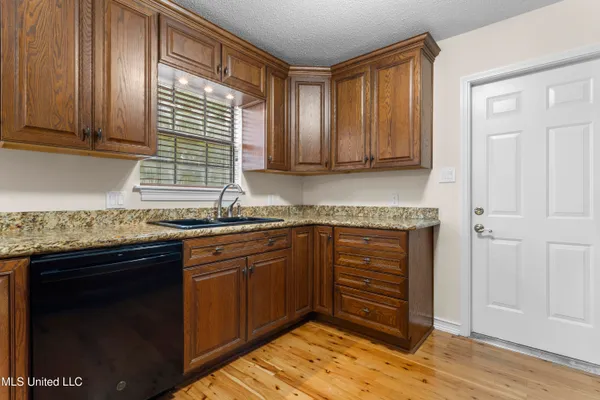 $298,000 | 337 Fairview Drive, Biloxi, MS 39531